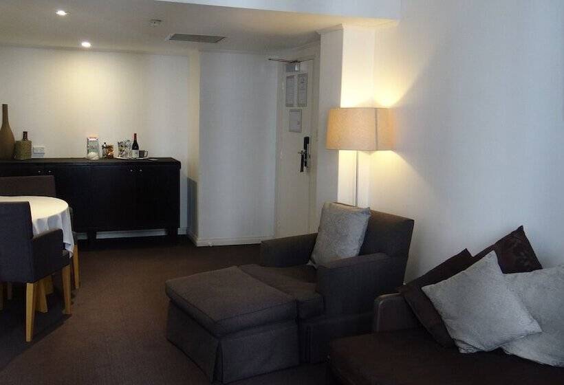 فندق Richmond On Rundle Mall