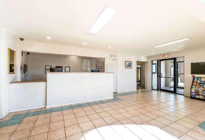 فندق Rodeway Inn Decatur