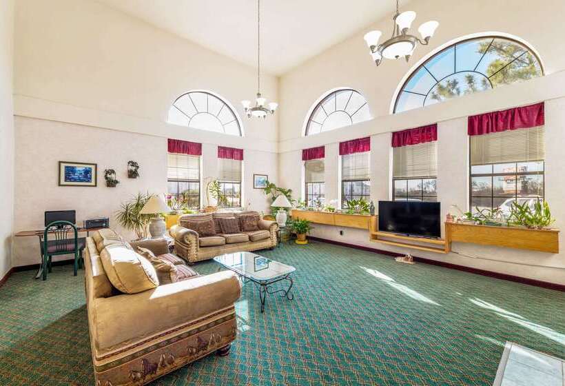 فندق Rodeway Inn Decatur