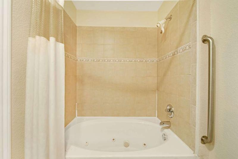 فندق Rodeway Inn Decatur