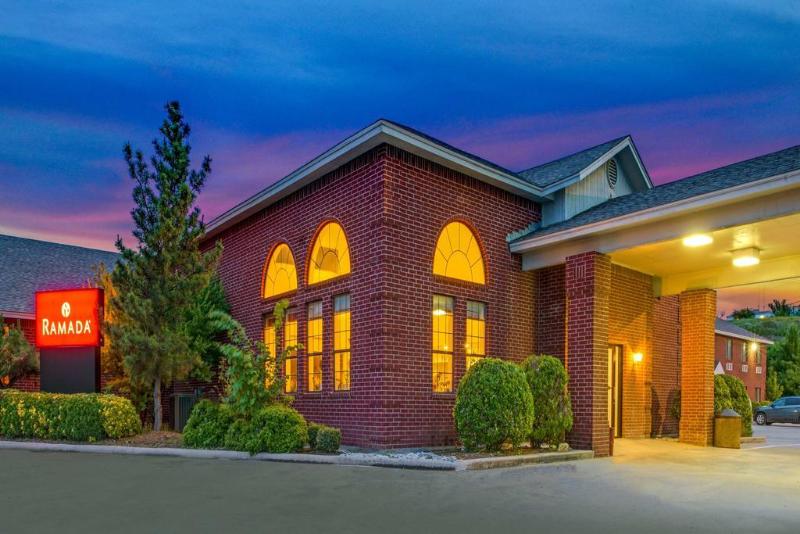 فندق Rodeway Inn Decatur