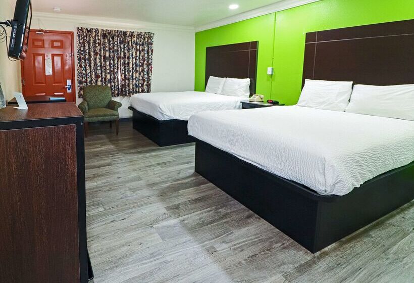 Отель Rodeway Inn San Antonio Lackland Afb  Seaworld