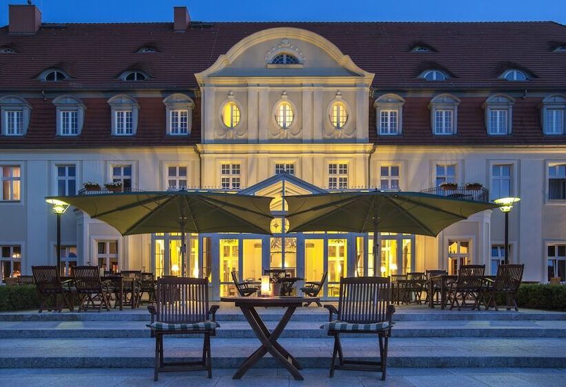 Hotel Schloss Fleesensee