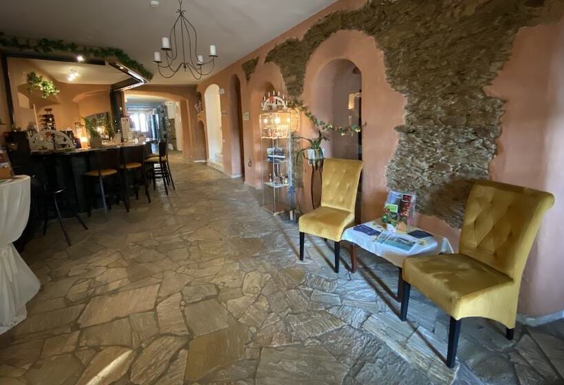 酒店 Sächsischer Hof