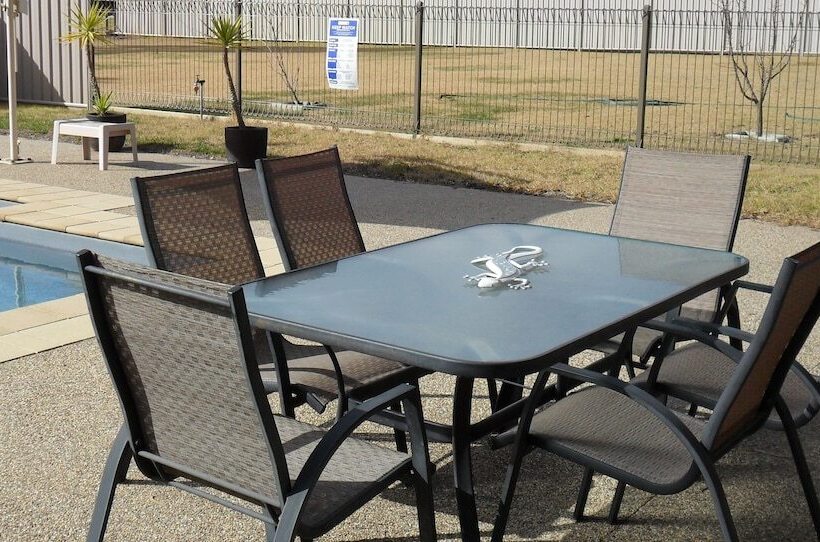 هتل Settlement Motor Inn