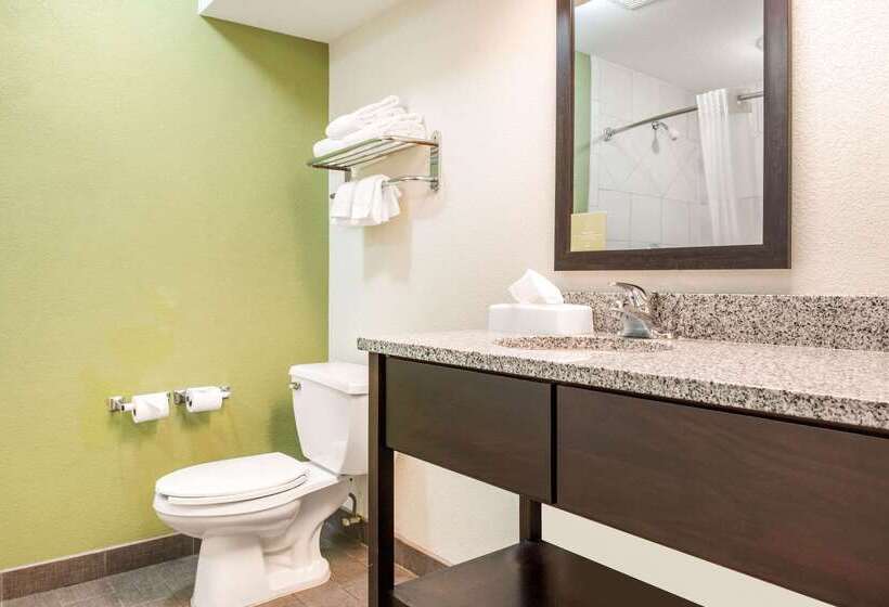 فندق Sleep Inn & Suites