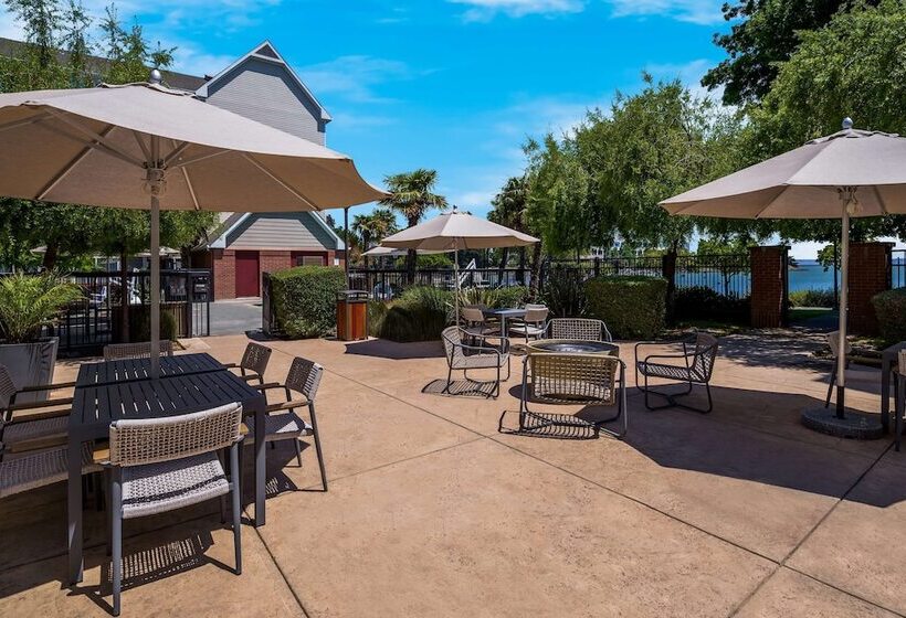 ホテル Sonesta Es Suites San Francisco Airport Oyster Point Waterfront