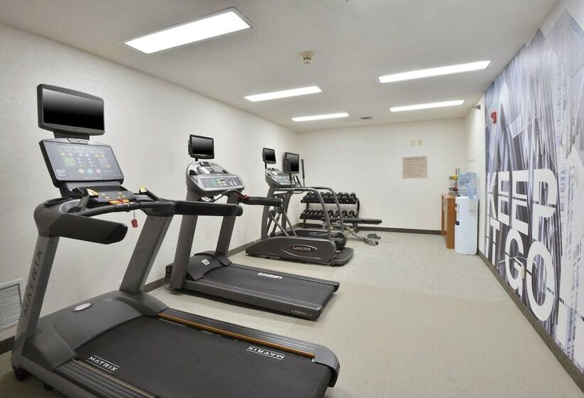 בית מלון כפרי Springhill Suites Des Moines West