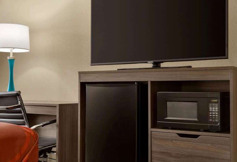 酒店 Super 8 By Wyndham San Antonio Airport North