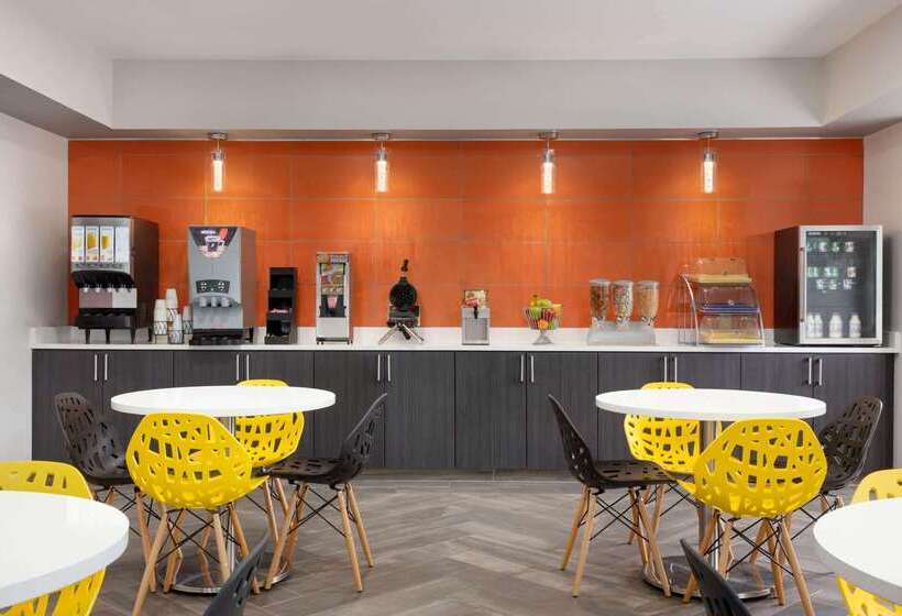 酒店 Super 8 By Wyndham San Antonio Airport North