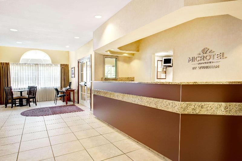 酒店 Super 8 By Wyndham San Antonio Airport North