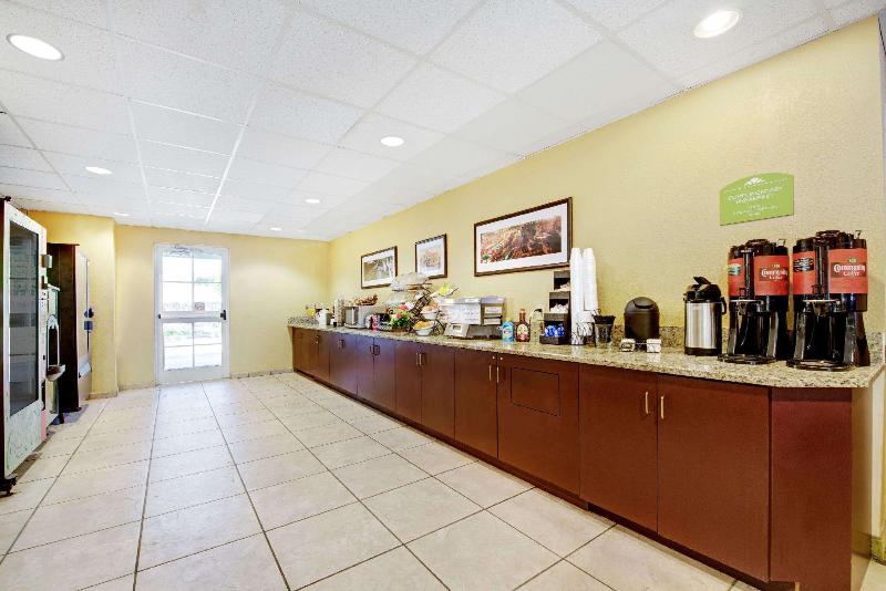 酒店 Super 8 By Wyndham San Antonio Airport North