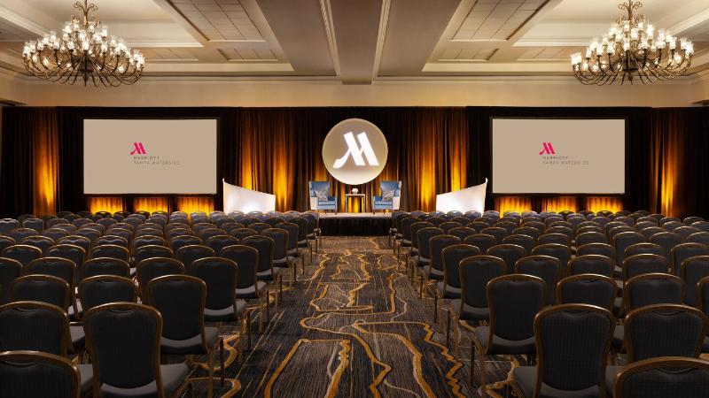 فندق Tampa Marriott Water Street