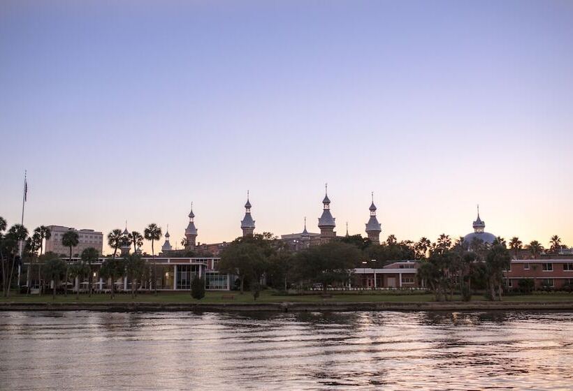 فندق Tampa Marriott Water Street
