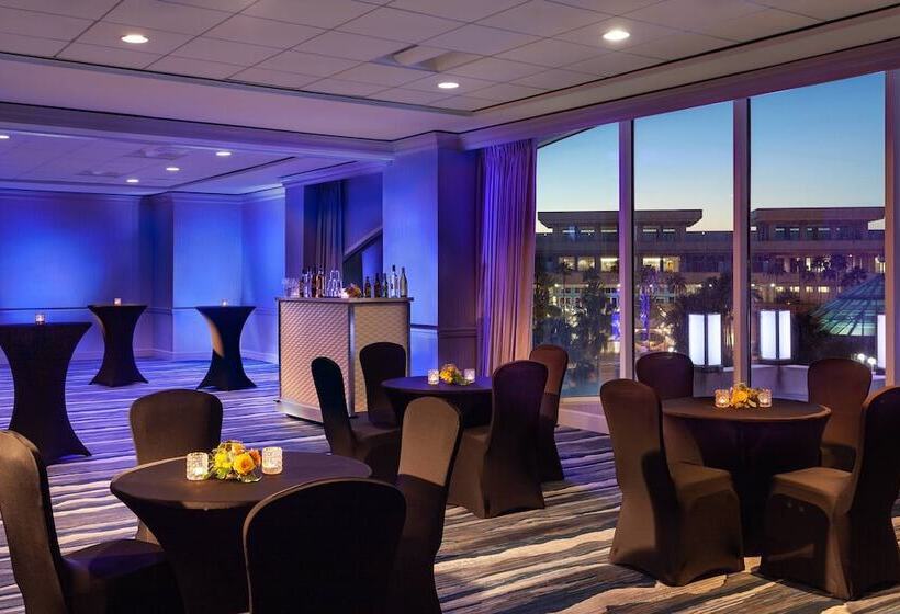 فندق Tampa Marriott Water Street