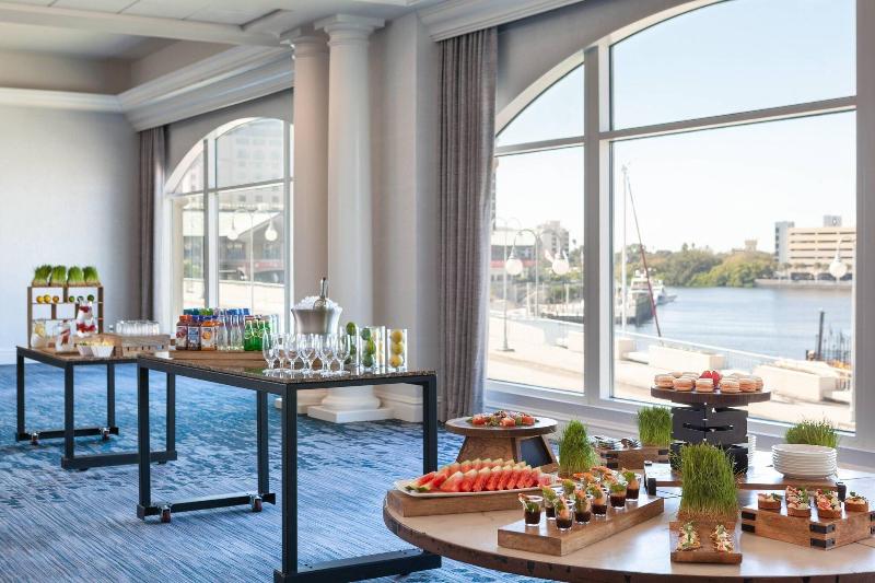 فندق Tampa Marriott Water Street