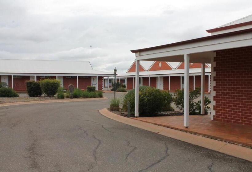 בית מלון כפרי The Kidman Wayside Inn