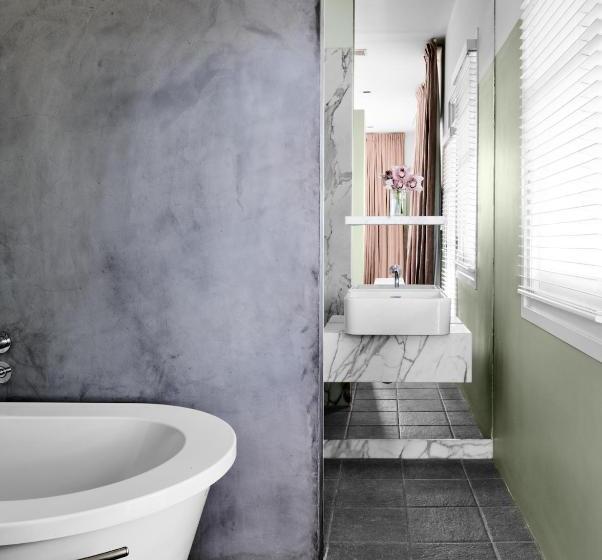 ホテル The Prince