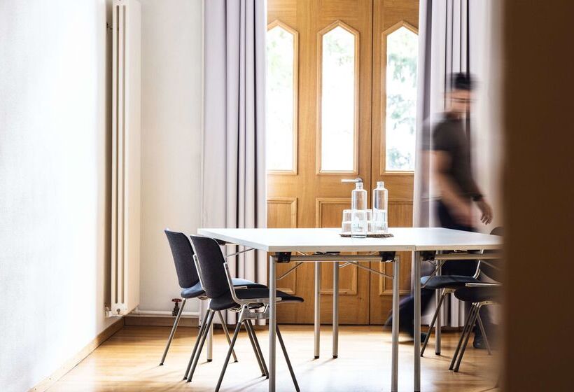 Odelya Hotel & Naturgarten Basel City