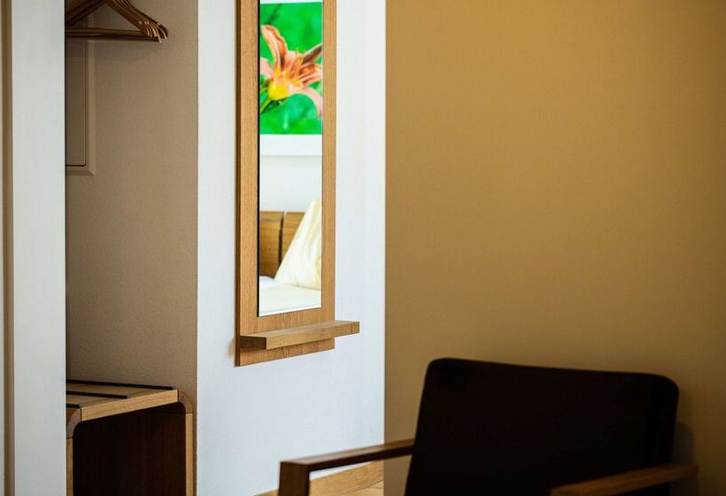 Odelya Hotel & Naturgarten Basel City