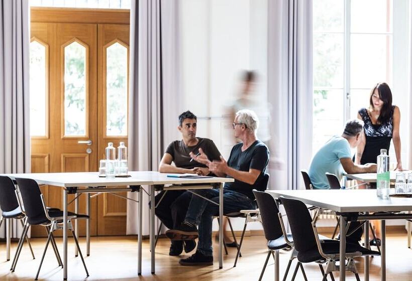 Odelya Hotel & Naturgarten Basel City