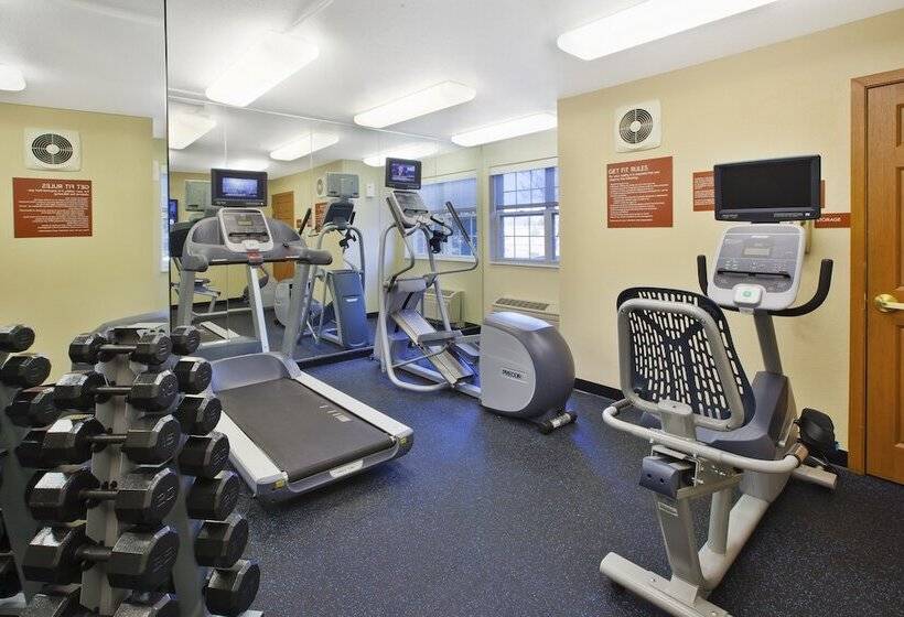 فندق Towneplace Suites By Marriott Detroit Livonia