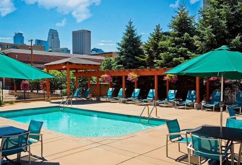 هتل Towneplace Suites By Marriott Minneapolis Downtown/north Loop