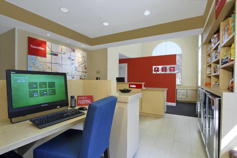 فندق Towneplace Suites By Marriott San Jose Cupertino
