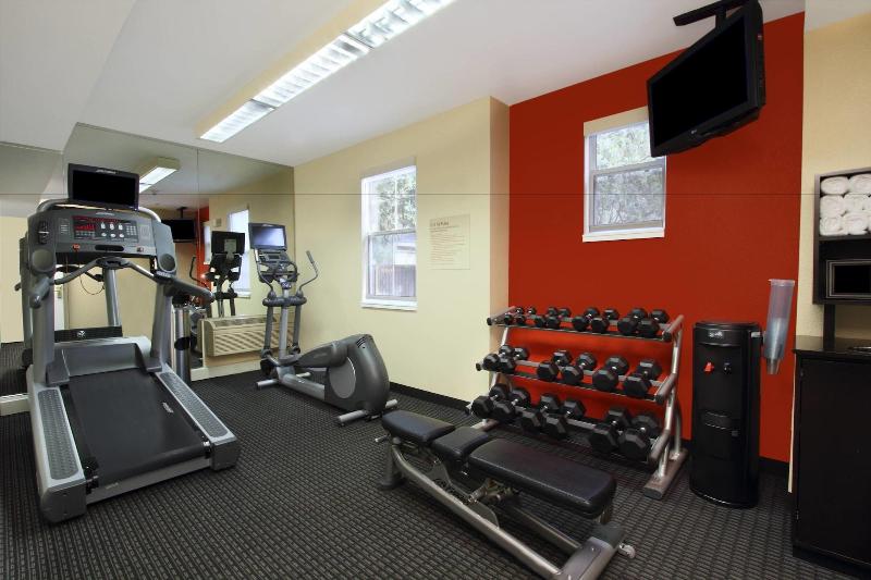 فندق Towneplace Suites By Marriott San Jose Cupertino