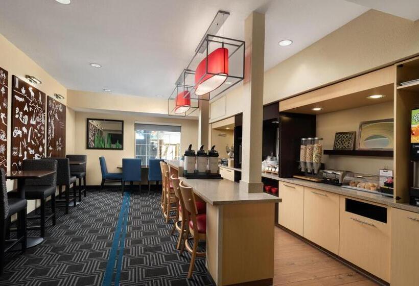 בית מלון כפרי Towneplace Suites By Marriott San Jose Cupertino