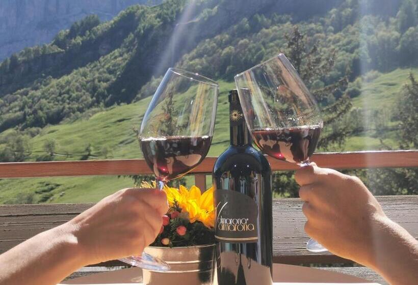 ホテル Walliserhof Leukerbad Therme