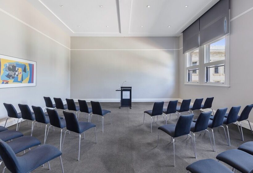 Lancemore Mansion Hotel Werribee Park