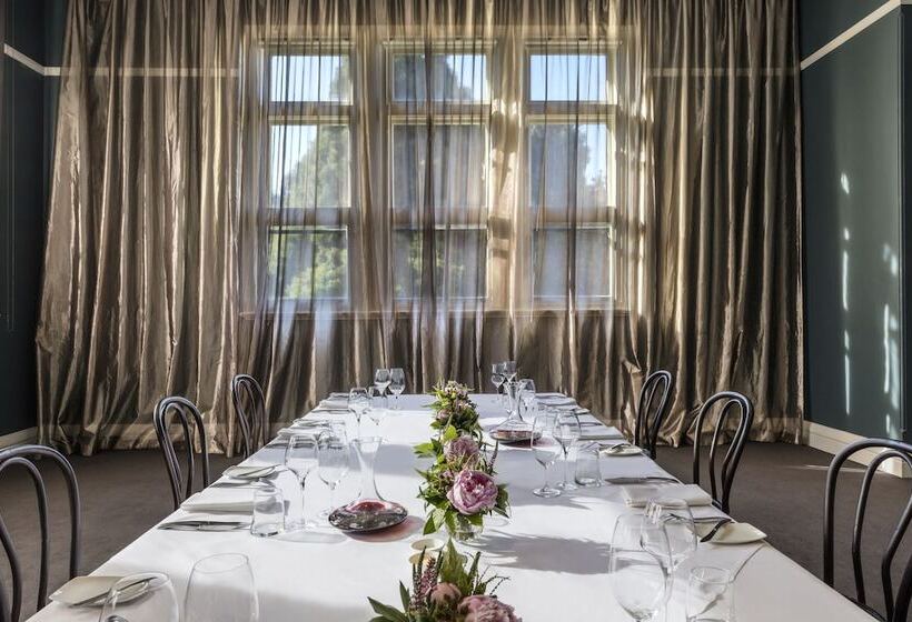 Lancemore Mansion Hotel Werribee Park