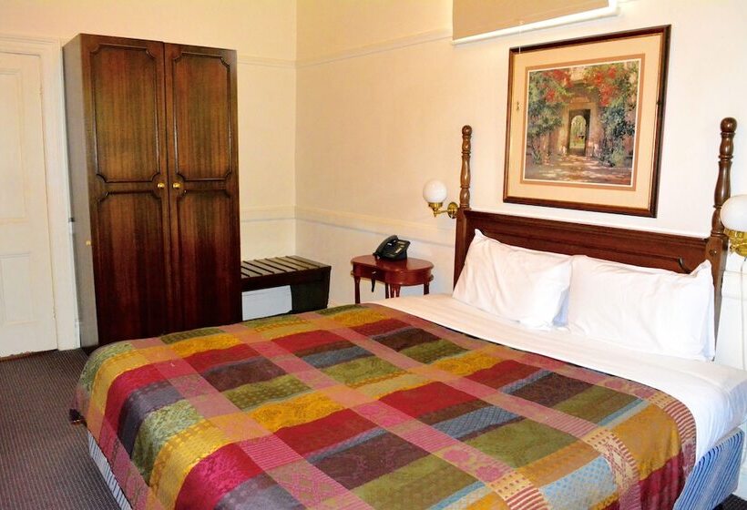 Magnolia Court Boutique Hotel Melbourne