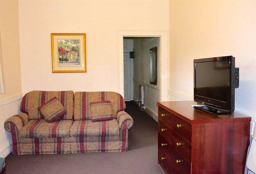 Magnolia Court Boutique Hotel Melbourne