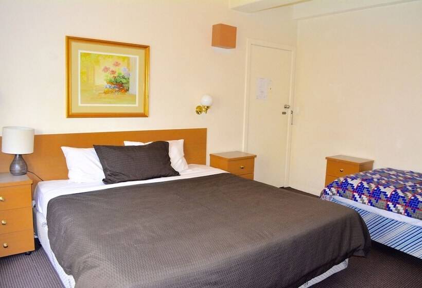 Magnolia Court Boutique Hotel Melbourne