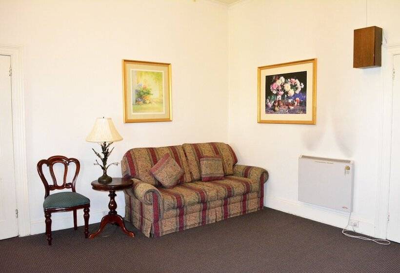 Magnolia Court Boutique Hotel Melbourne