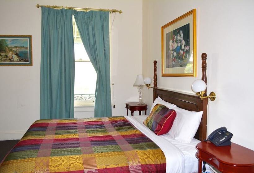 Magnolia Court Boutique Hotel Melbourne