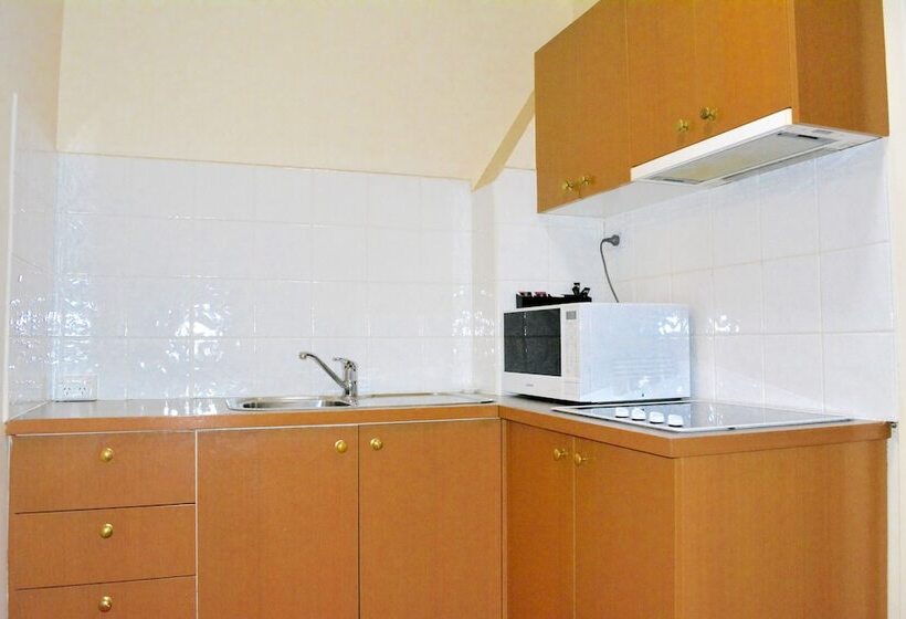 Magnolia Court Boutique Hotel Melbourne