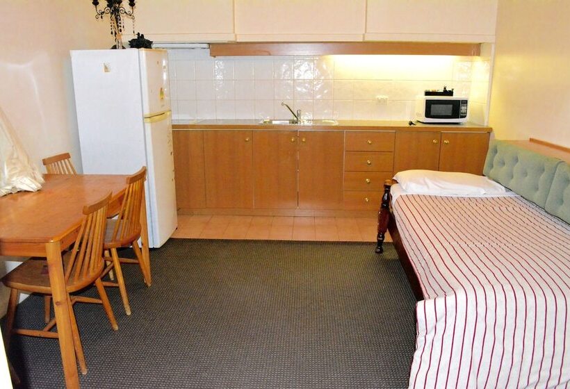 Magnolia Court Boutique Hotel Melbourne