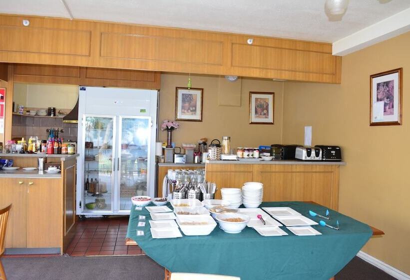 Magnolia Court Boutique Hotel Melbourne