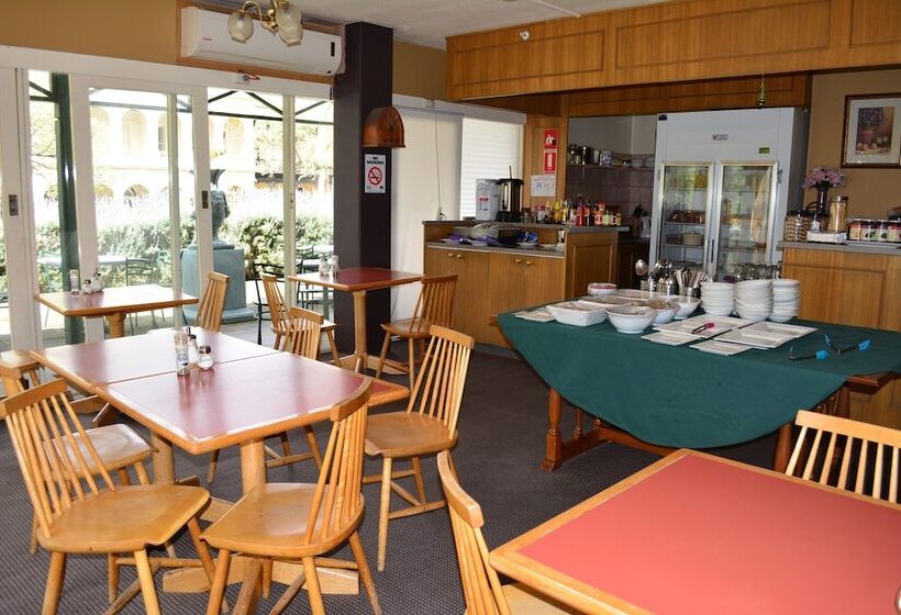 Magnolia Court Boutique Hotel Melbourne