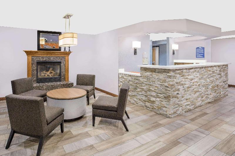 Microtel Inn And Suites   Ames