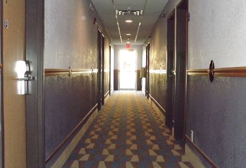 Microtel Inn And Suites   Ames