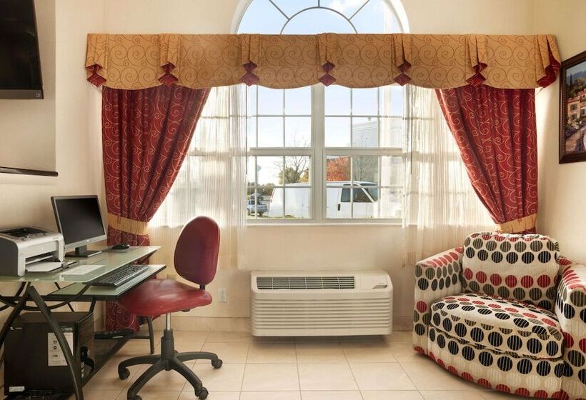 Microtel Inn & Suites By Wyndham Ann Arbor