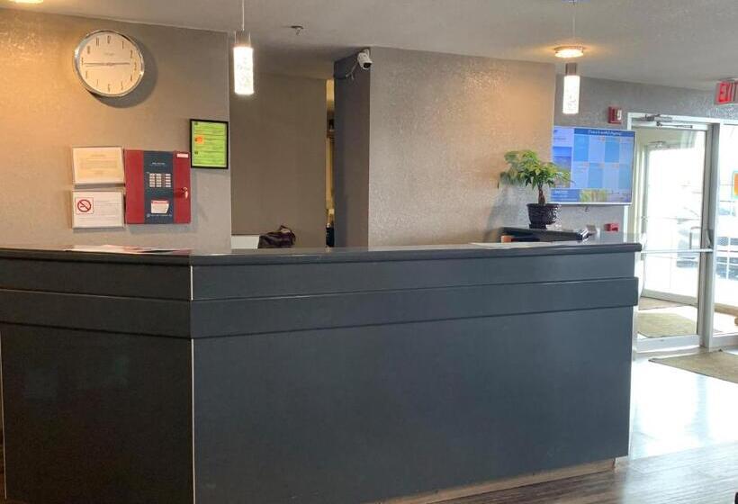 Microtel Inn & Suites By Wyndham Fond Du Lac