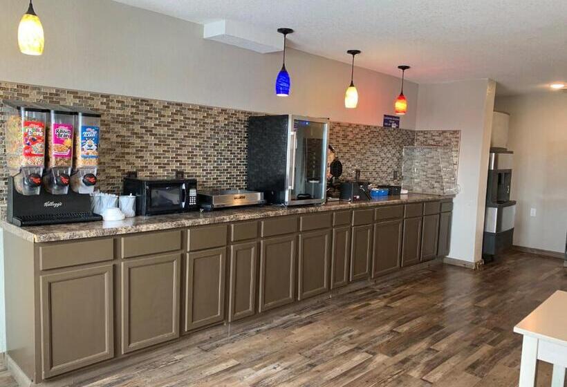 Microtel Inn & Suites By Wyndham Fond Du Lac