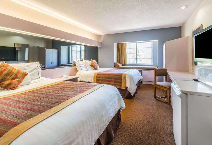 Microtel Inn & Suites By Wyndham Kansas City Airport