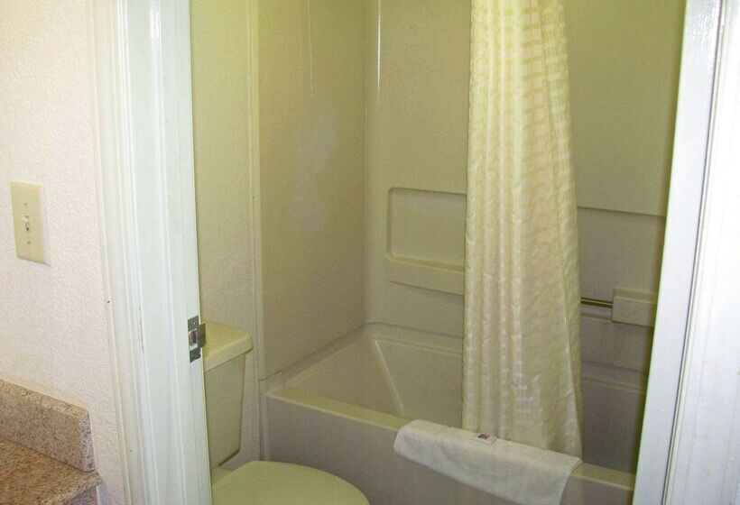 Motel 6dayton, Oh  Englewood