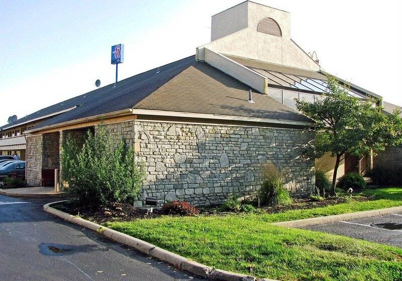 Motel 6dayton, Oh  Englewood